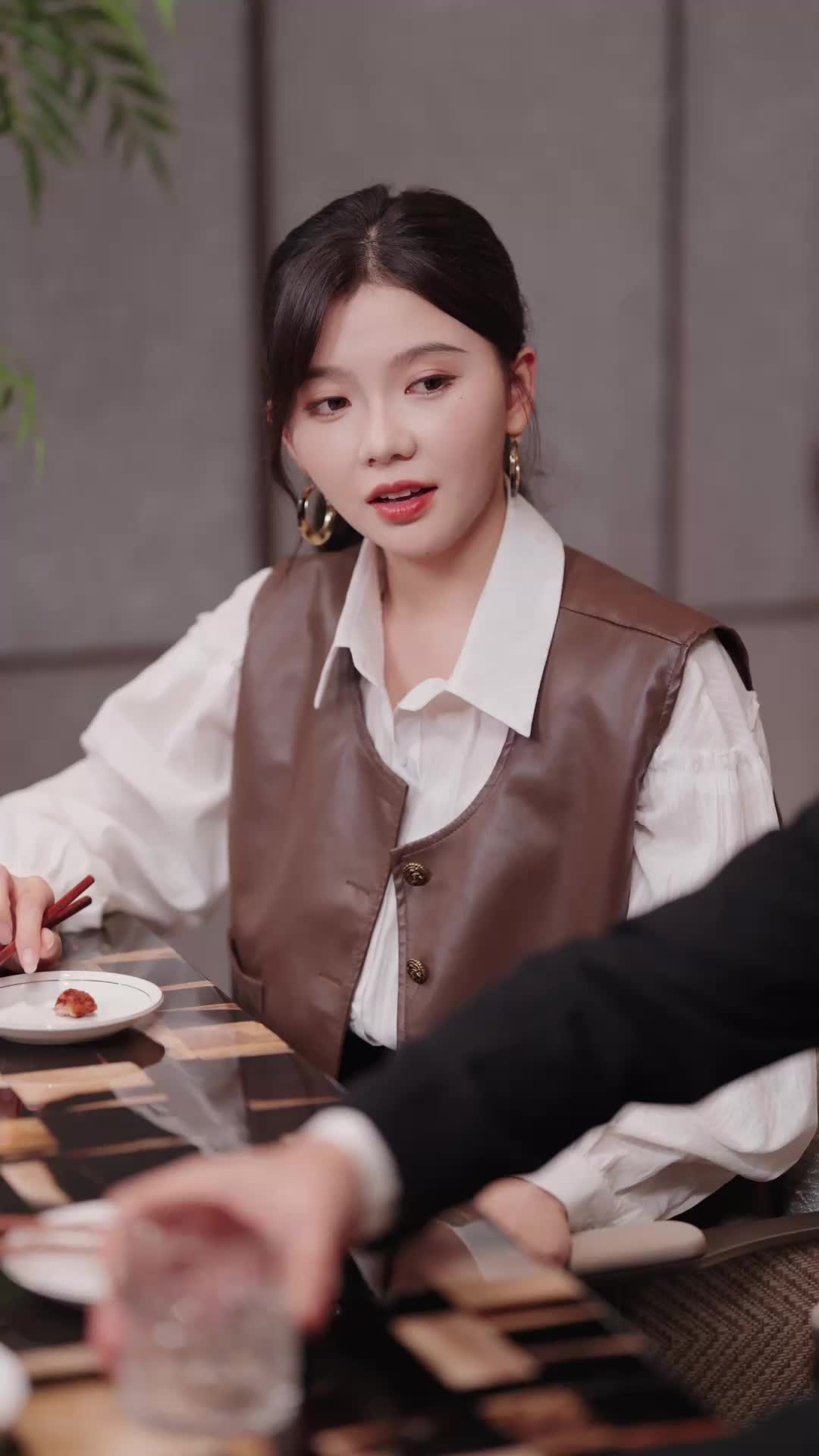 Episode 68 of Her Second Life, Her Rules