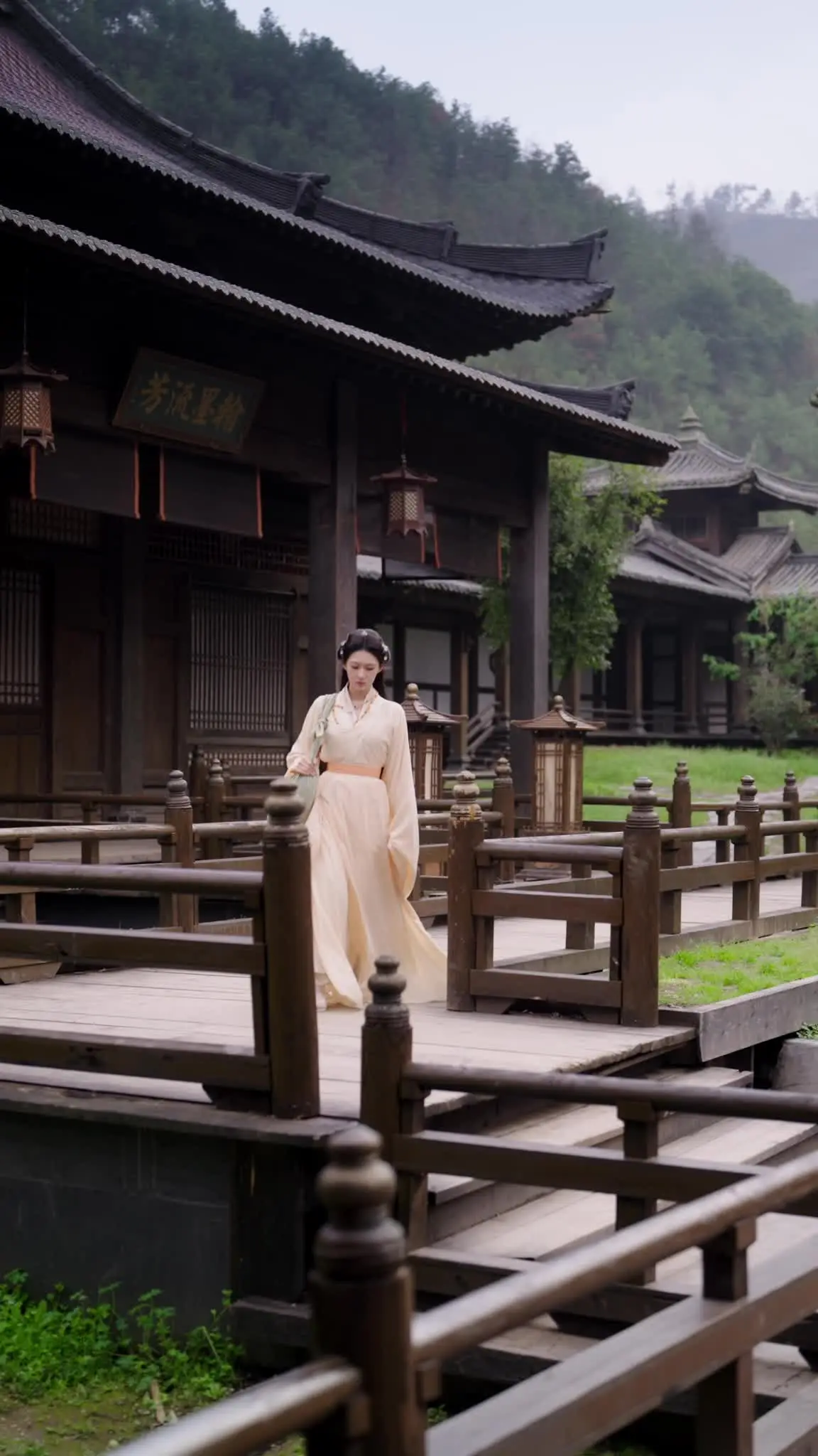 Episode 39 of Her Son Makes Her a Royal Lady