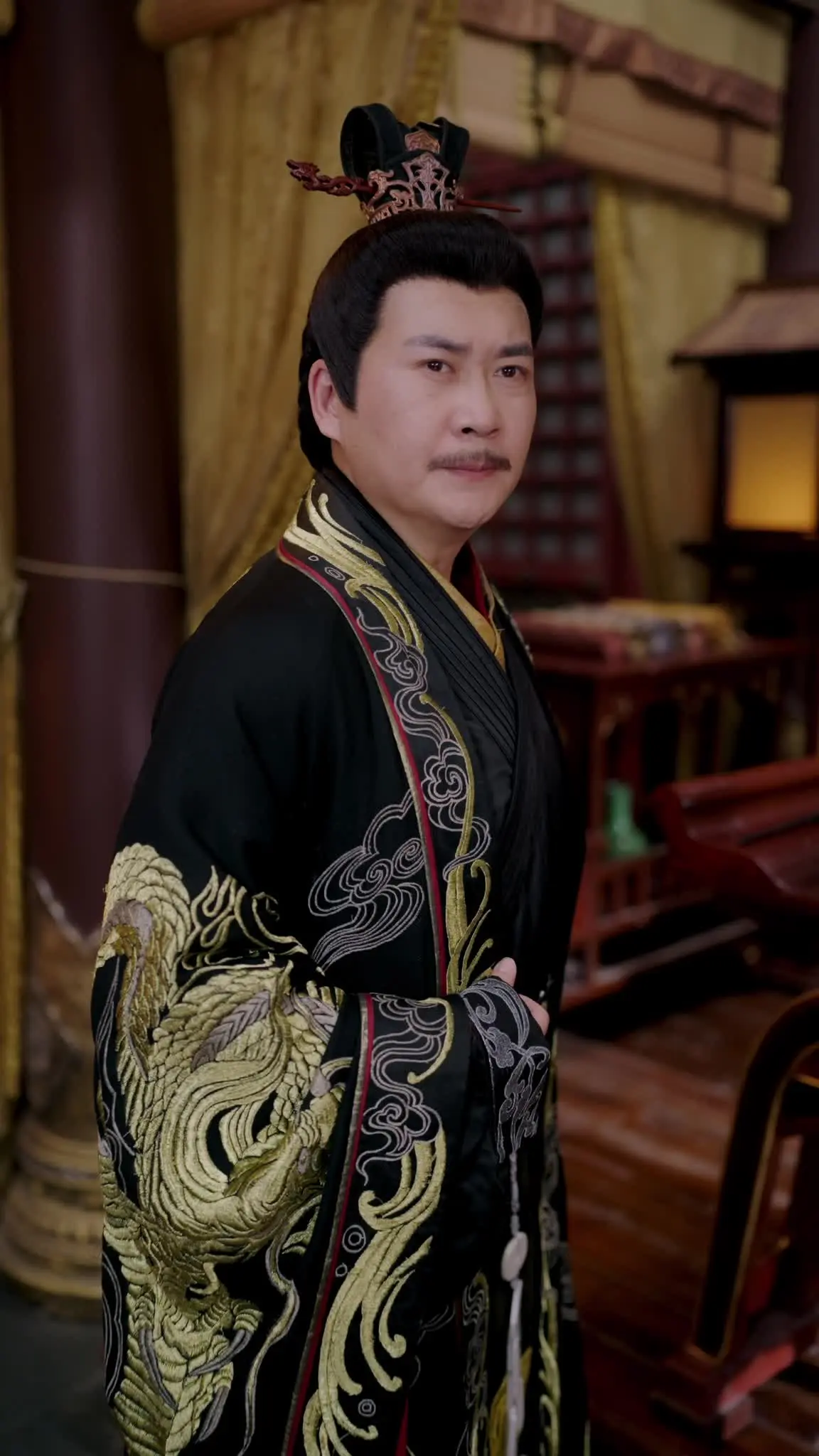 Episode 57 of Her Son Makes Her a Royal Lady