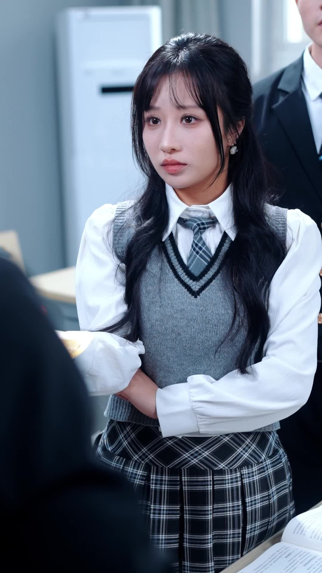 Episode 6 of Her Turn to Fall