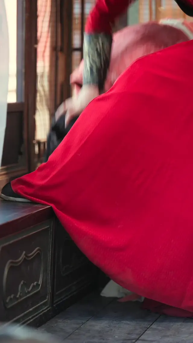 Episode 4 of Hey General, Your Disabled Husband’s Running Away