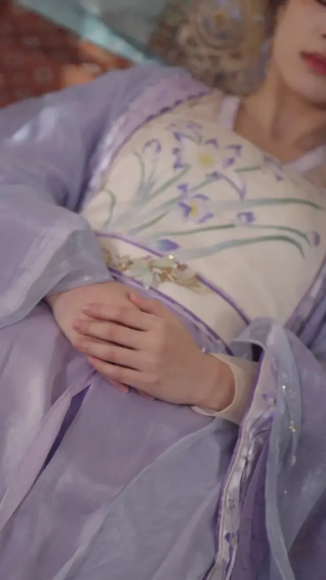 Episode 13 of His Majesty Is A Shapeshifter
