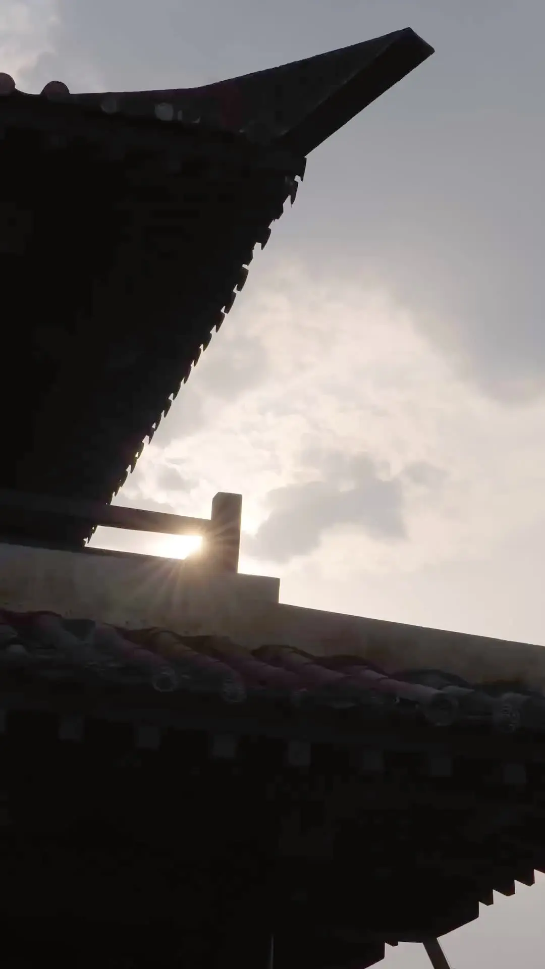 Episode 15 of His Majesty Is A Shapeshifter
