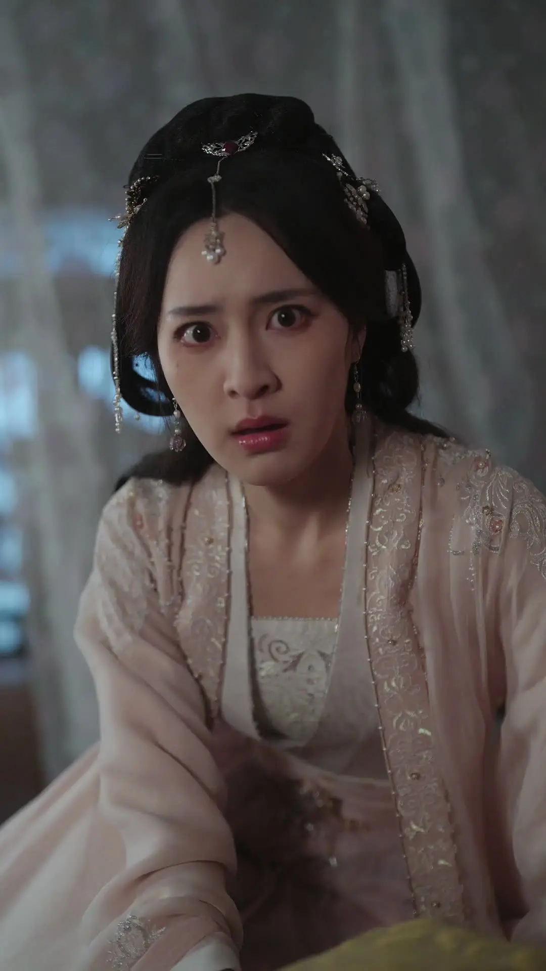 Episode 2 of His Majesty Is A Shapeshifter