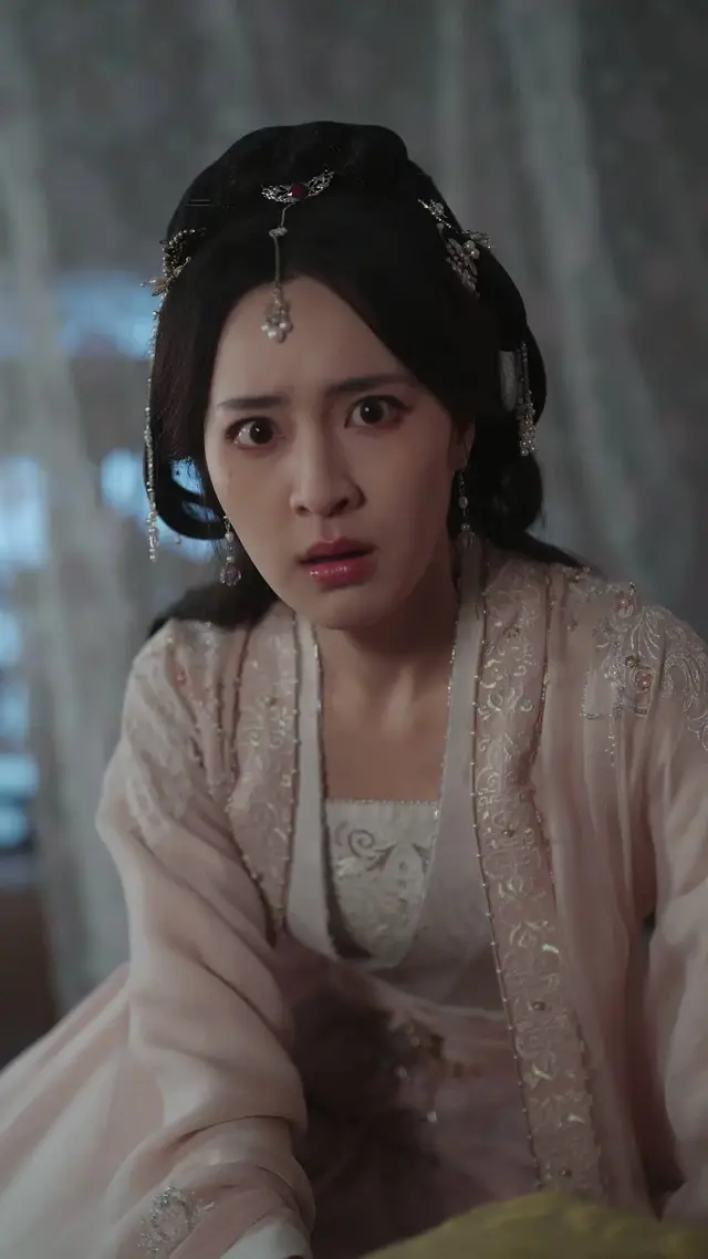 Episode 2 of His Majesty Is A Shapeshifter