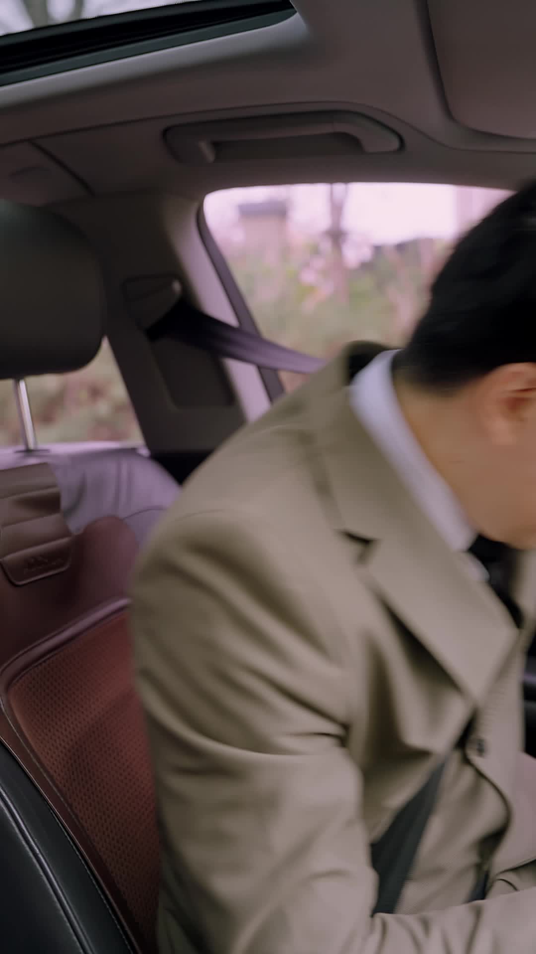Episode 3 of His Mistress Drives My Car