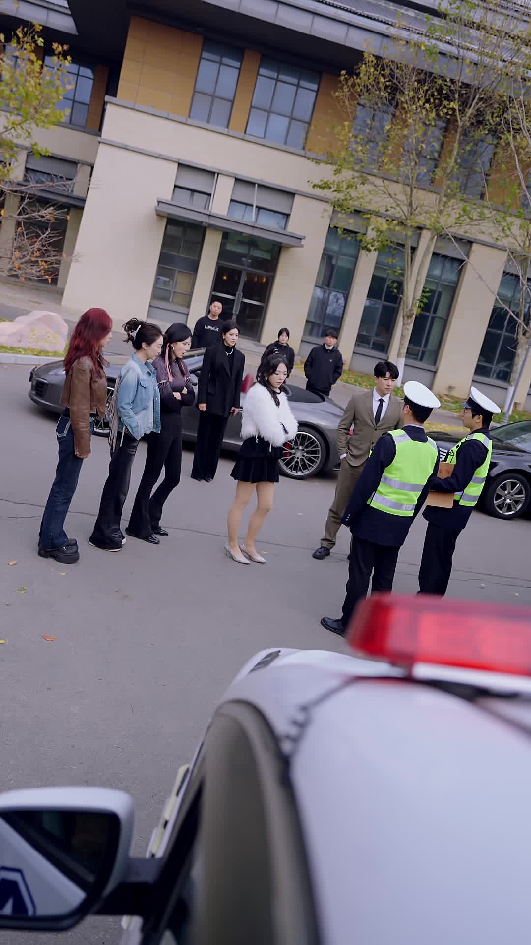 Episode 9 of His Mistress Drives My Car