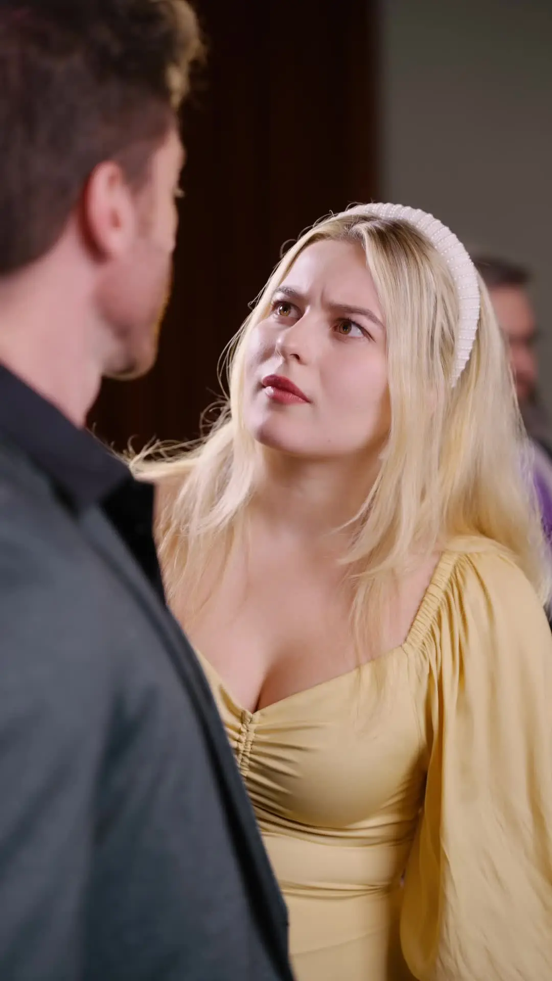 Episode 12 of Hit the Jackpot! My Broke Chef Husband Is a Billionaire?!