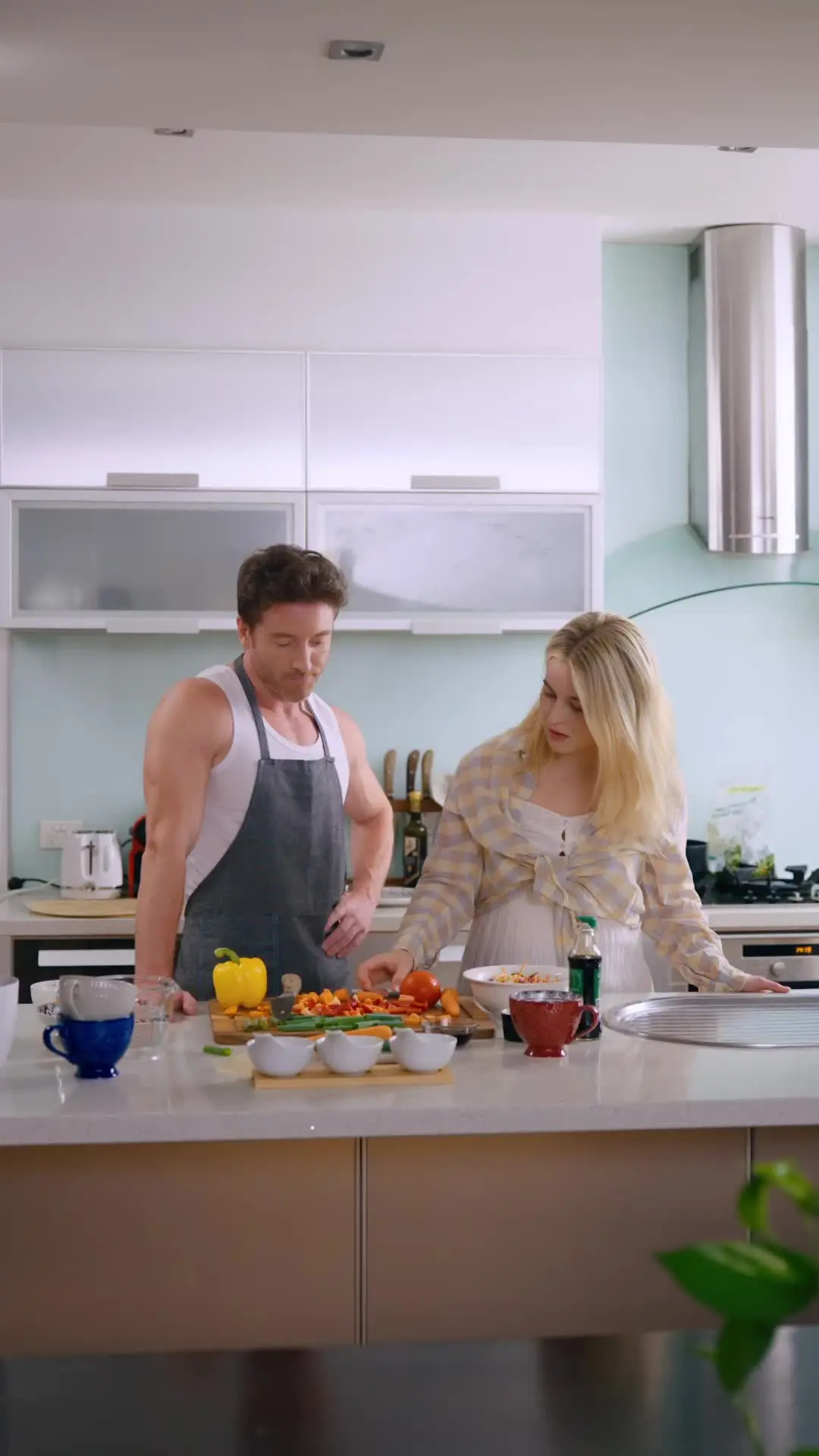 Episode 18 of Hit the Jackpot! My Broke Chef Husband Is a Billionaire?!