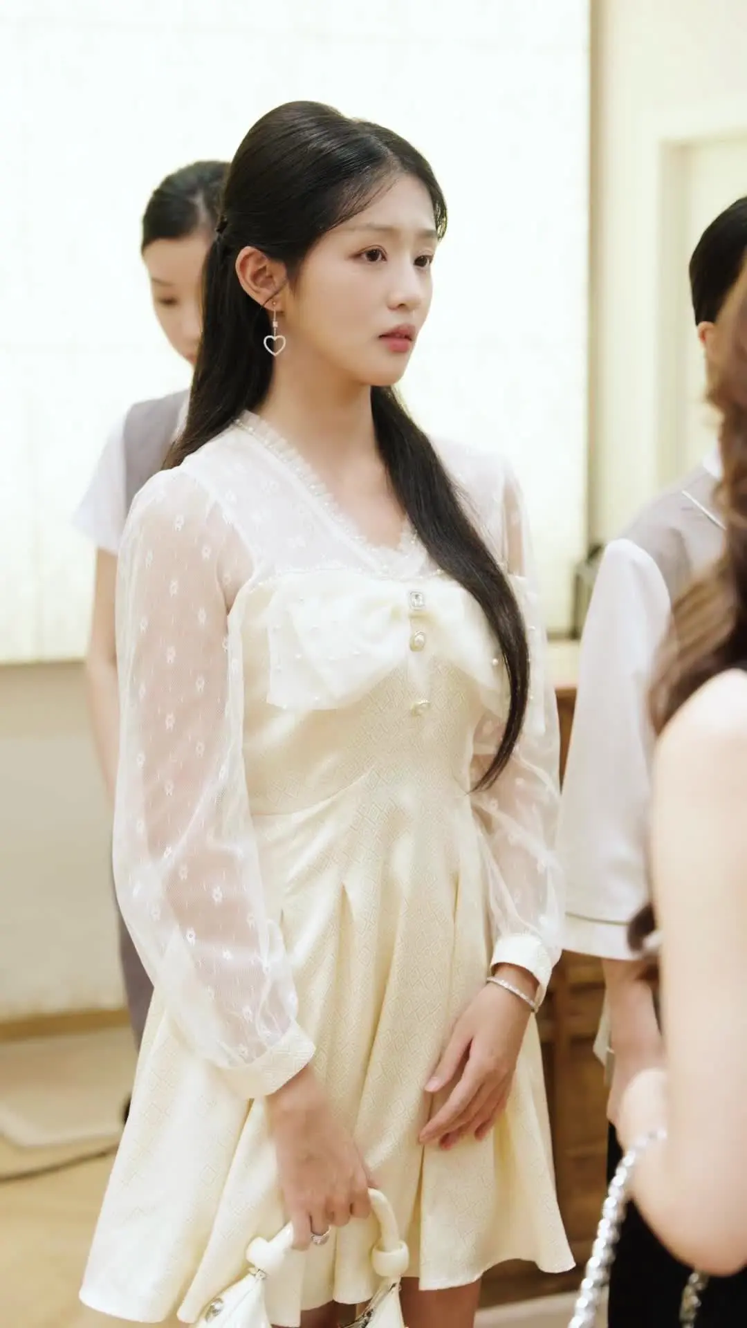 Episode 48 of I Became My Ex's Stepmom