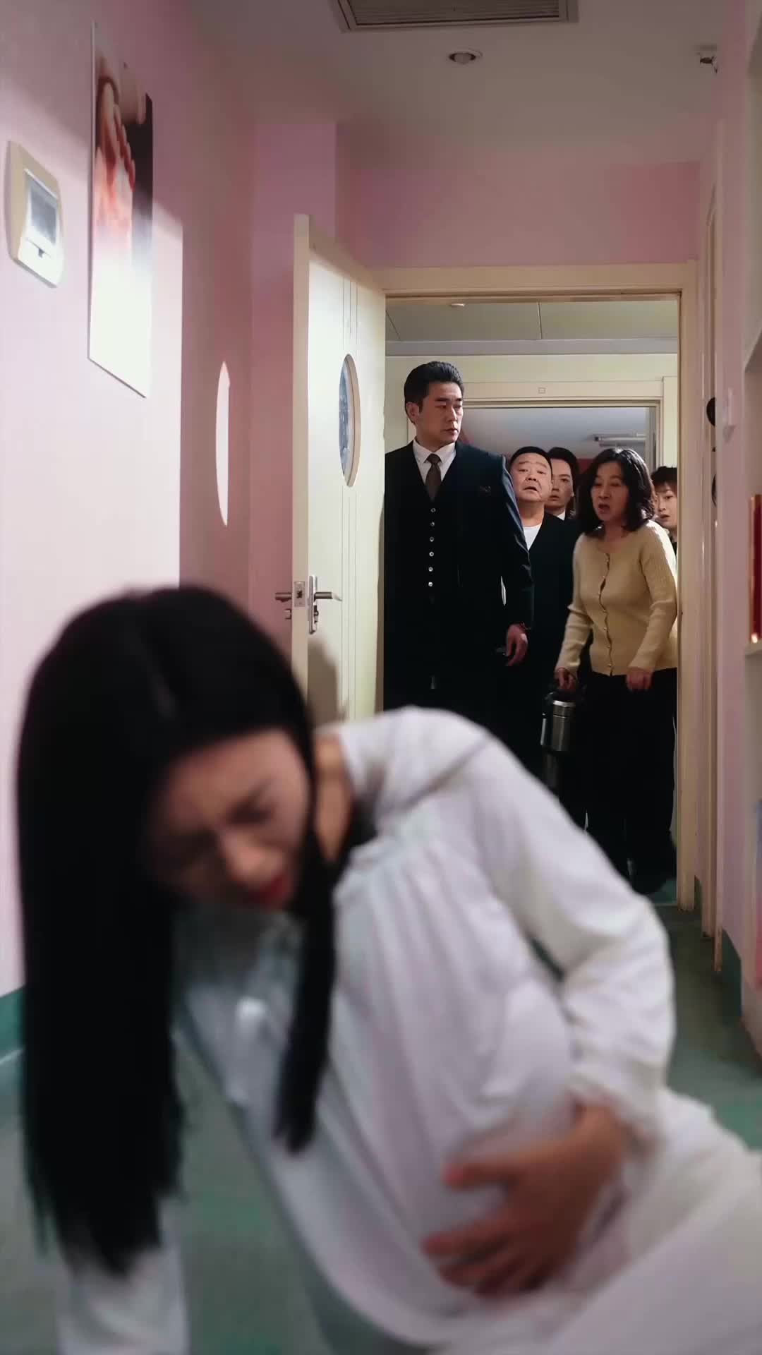 Episode 9 of I Divorced on Delivery Day