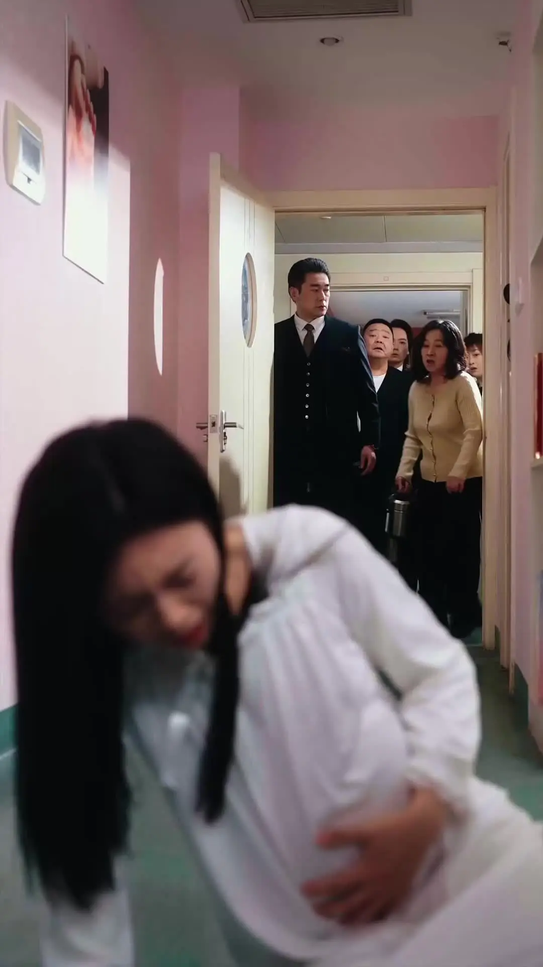 Episode 9 of I Divorced on Delivery Day