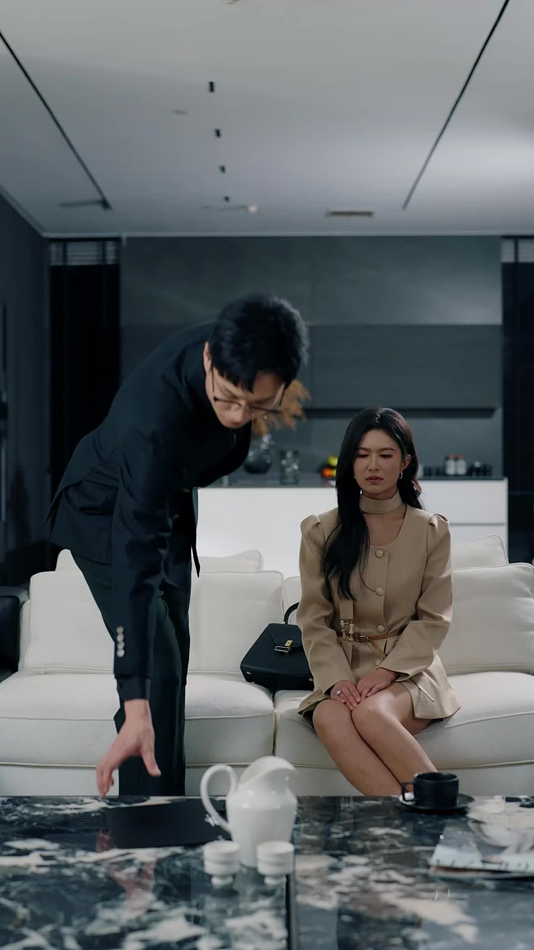 Episode 5 of I Found My Husband's Secret