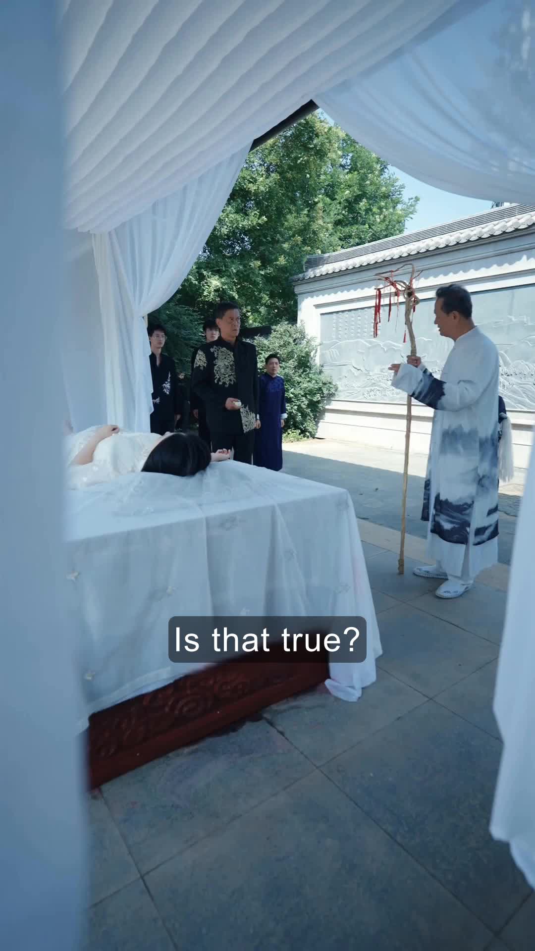 Episode 2 of I'm the Dragon King & Legendary Healer