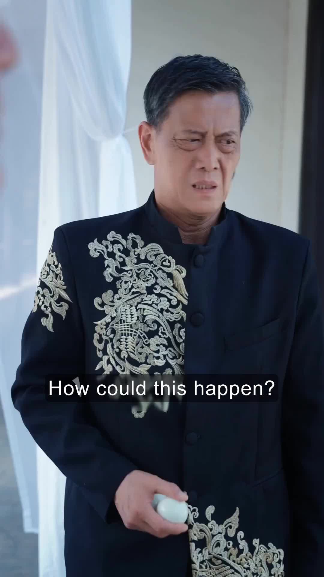 Episode 4 of I'm the Dragon King & Legendary Healer