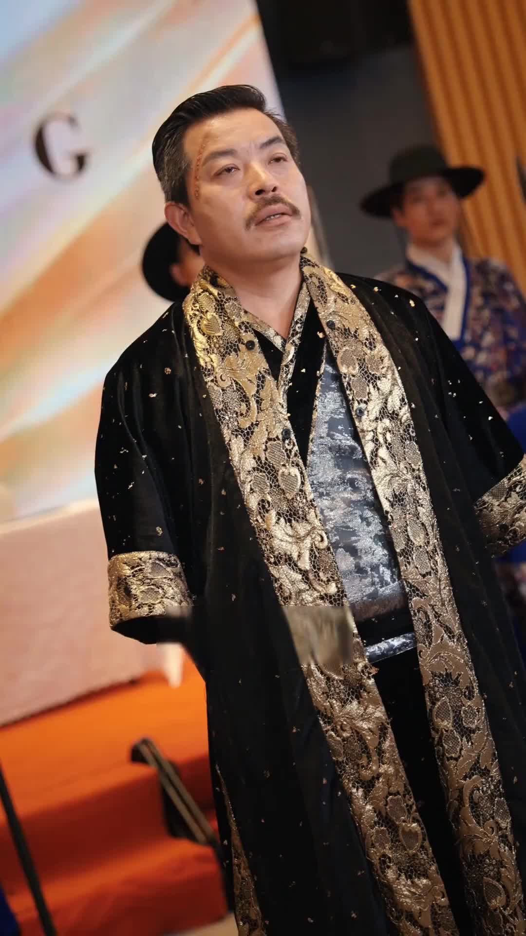 Episode 76 of I'm the Dragon King & Legendary Healer