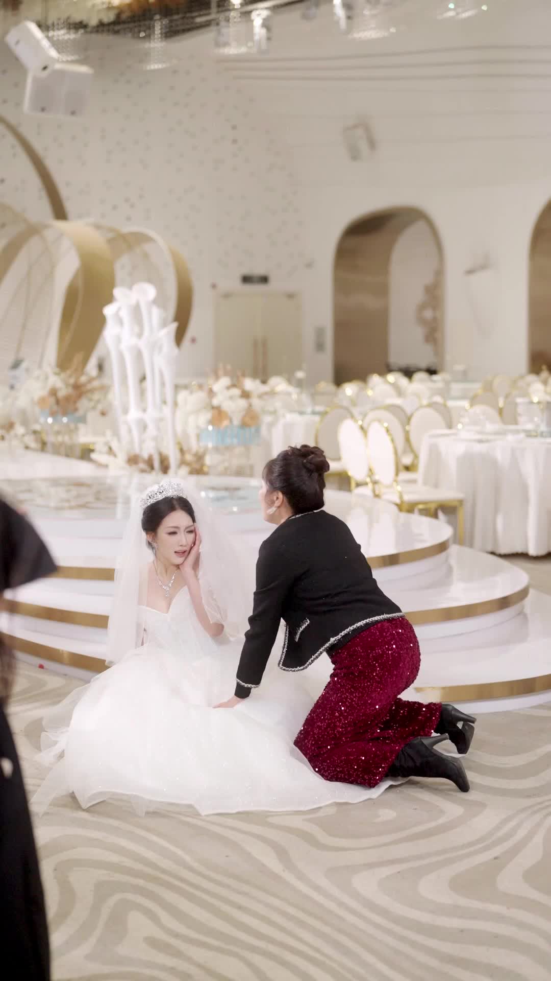 Episode 49 of I Married a Secret Billionaire