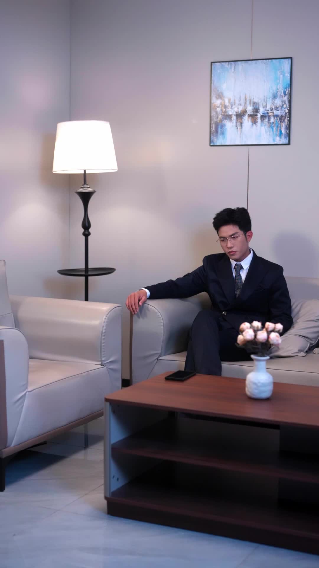 Episode 71 of I Married a Secret Billionaire