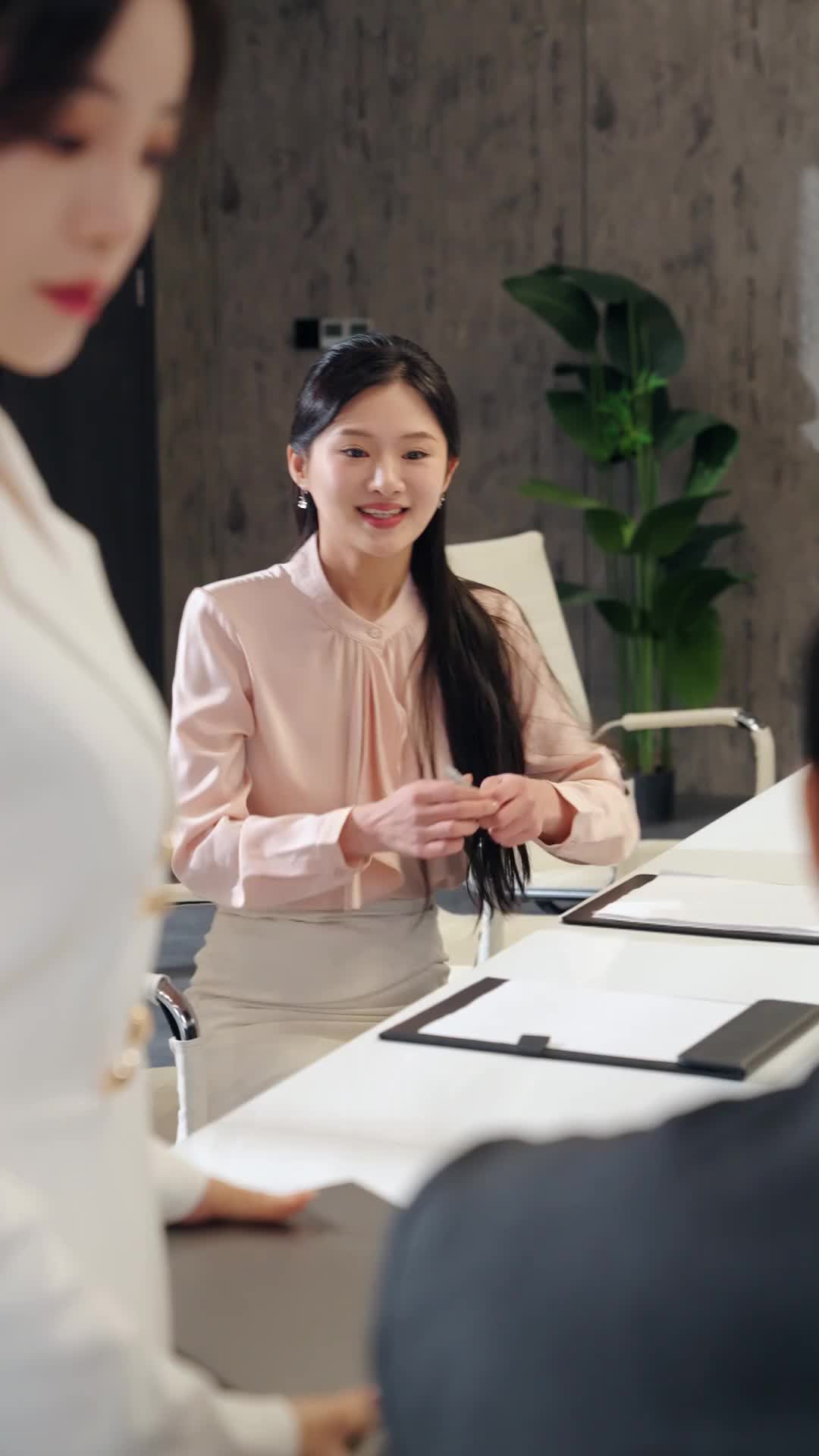 Episode 81 of I Said Yes to My Fiancé's Uncle