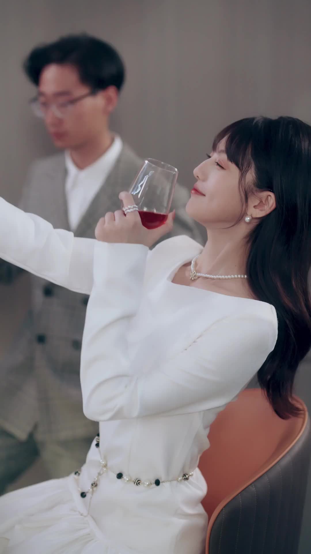 Episode 20 of I Went for Money, Found Love