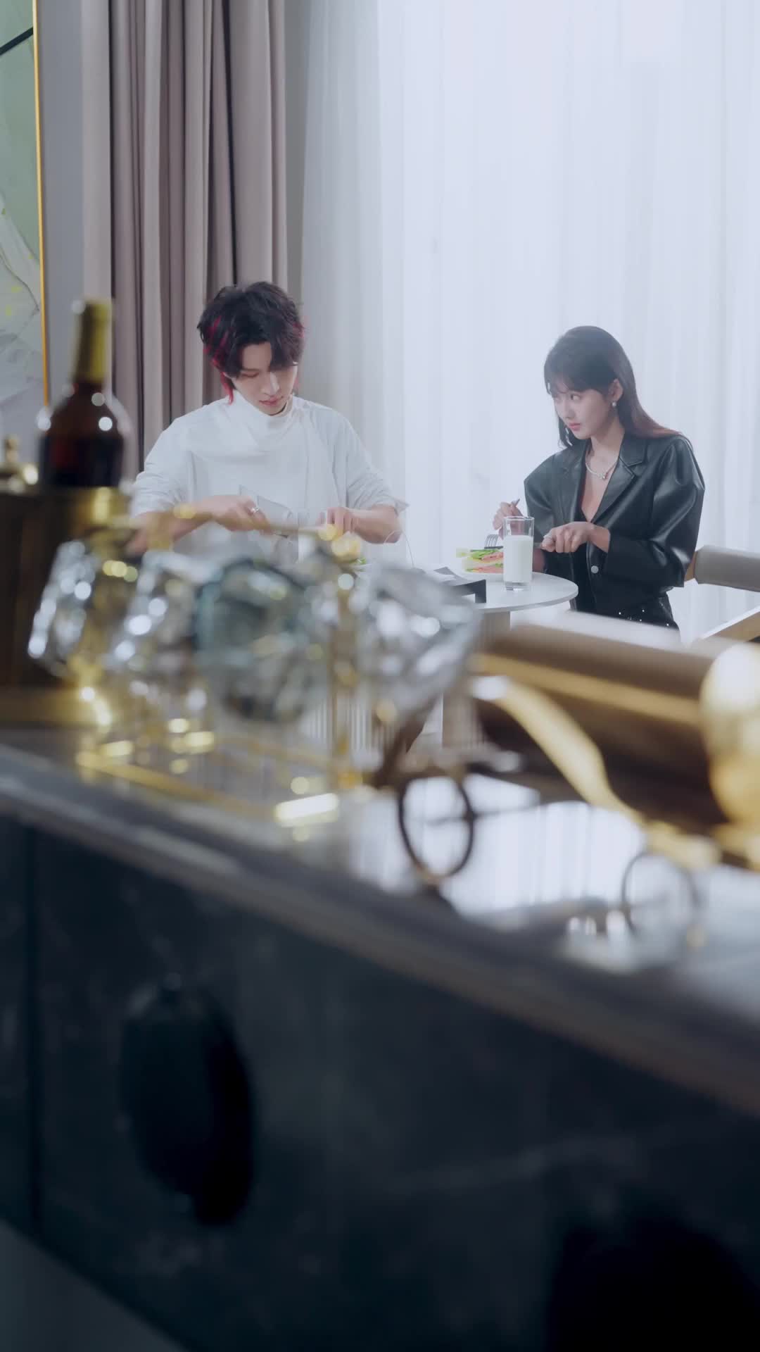 Episode 23 of I Went for Money, Found Love