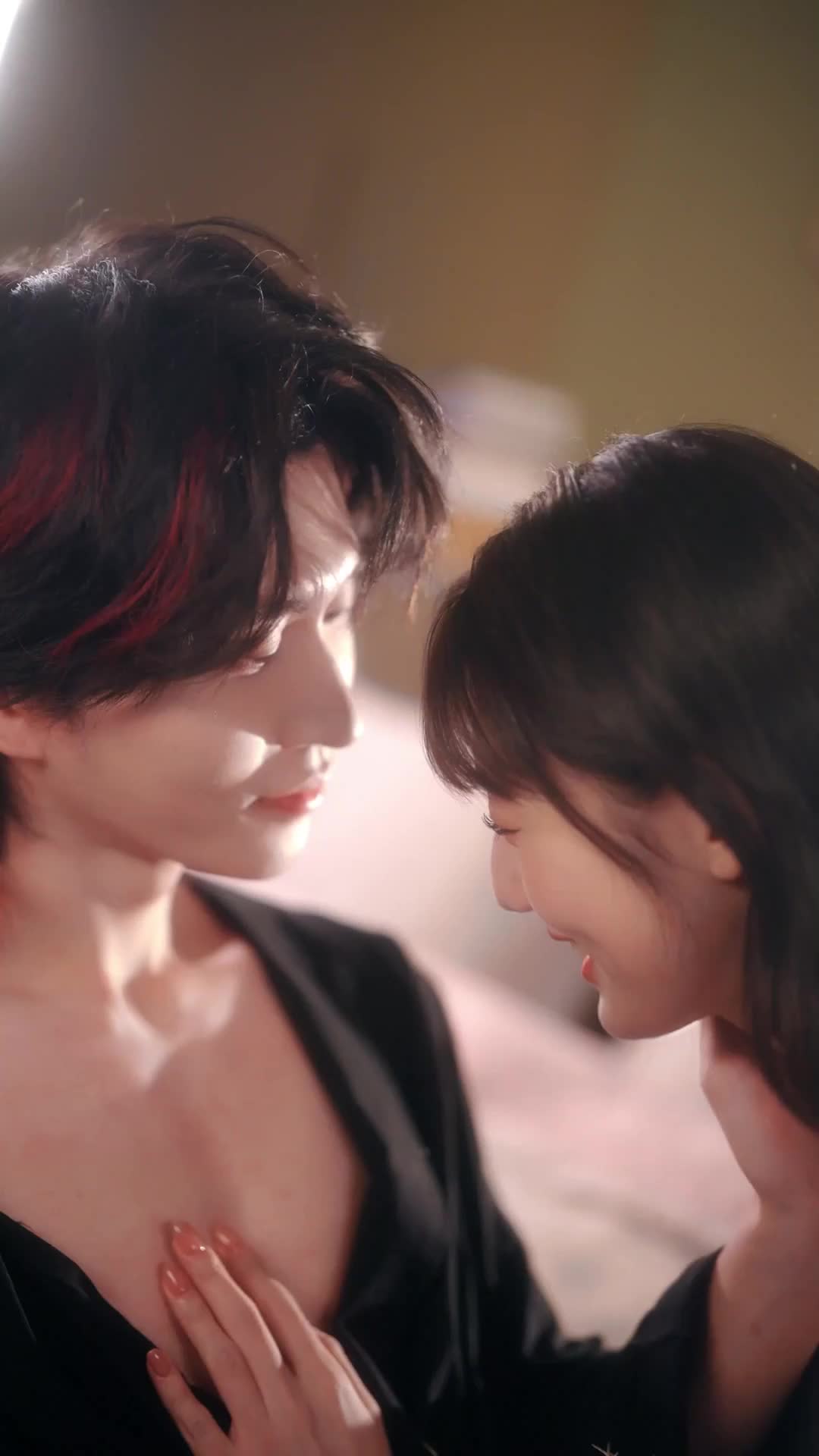Episode 5 of I Went for Money, Found Love