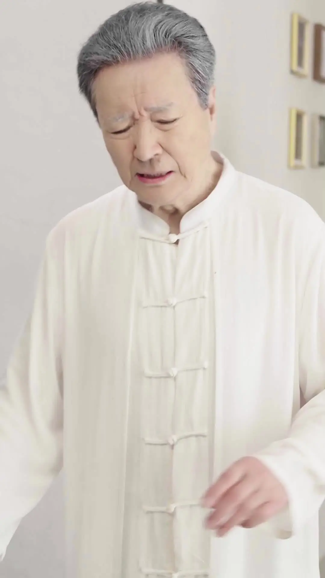 Episode 47 of Immortal Grandpa Goes Viral!