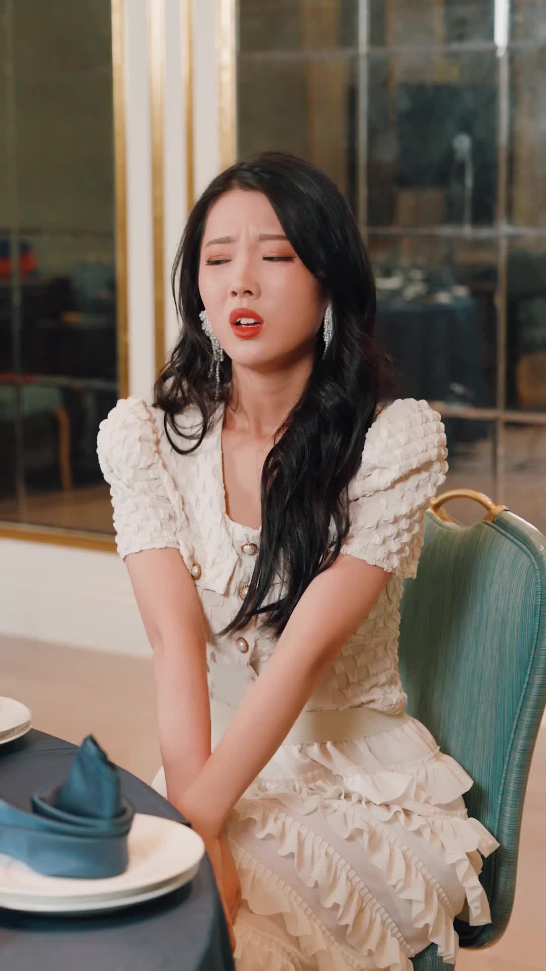 Episode 37 of Impostor Heiress