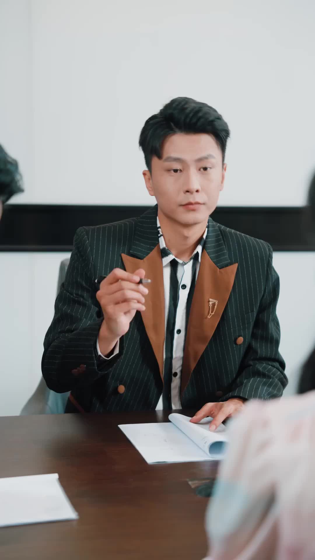 Episode 54 of Impostor Heiress
