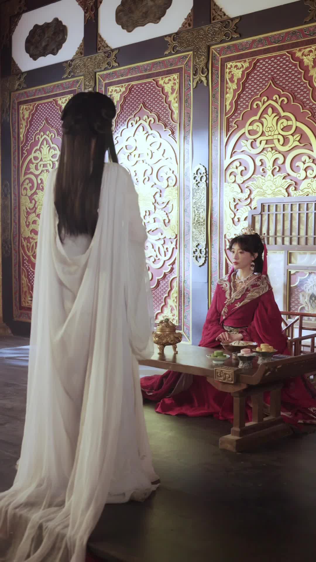 Episode 19 of In This Life, Crown Princess Steals the Spotlight