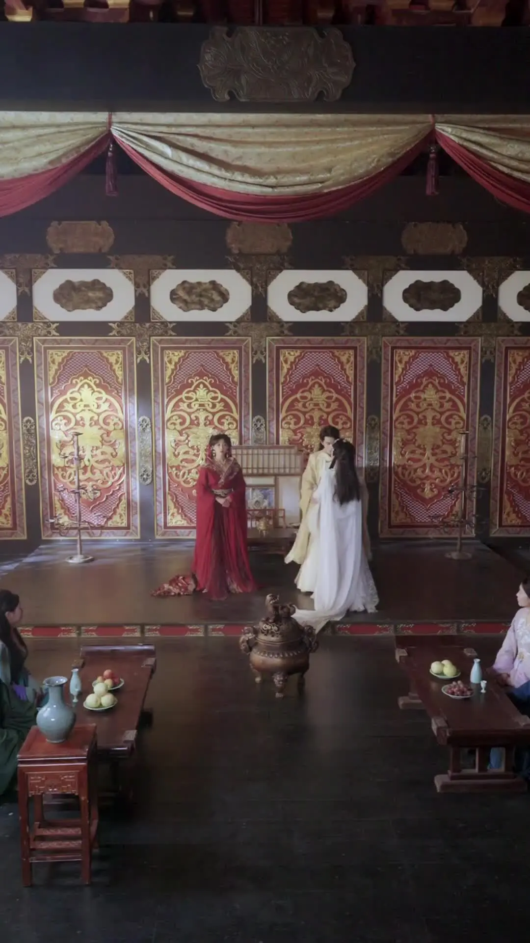 Episode 25 of In This Life, Crown Princess Steals the Spotlight
