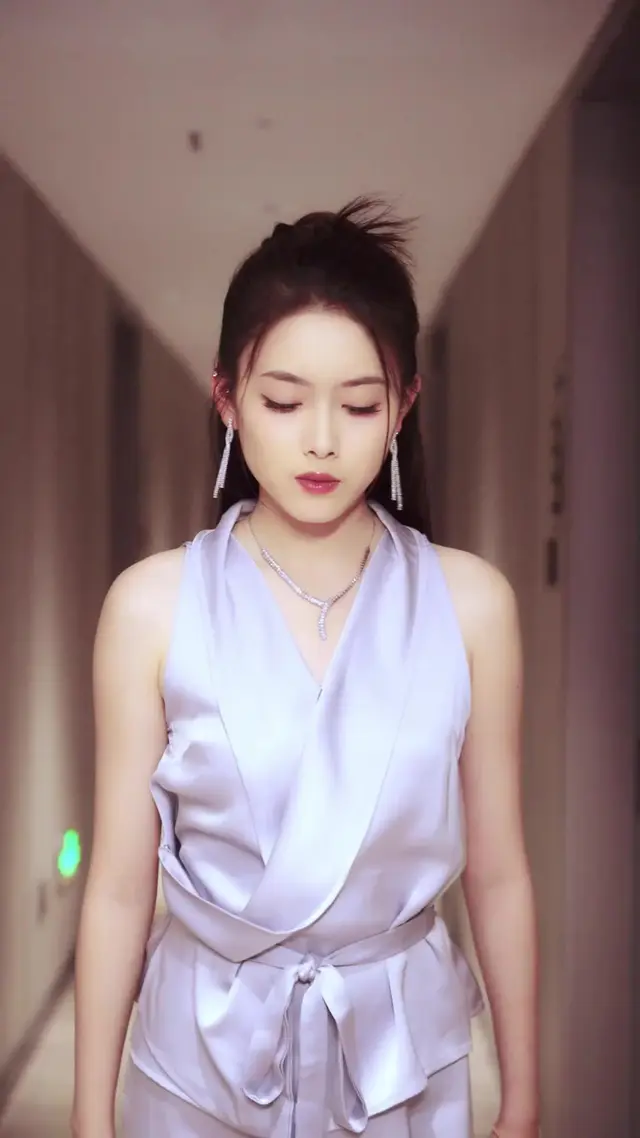 Episode 34 of In This Life, Crown Princess Steals the Spotlight