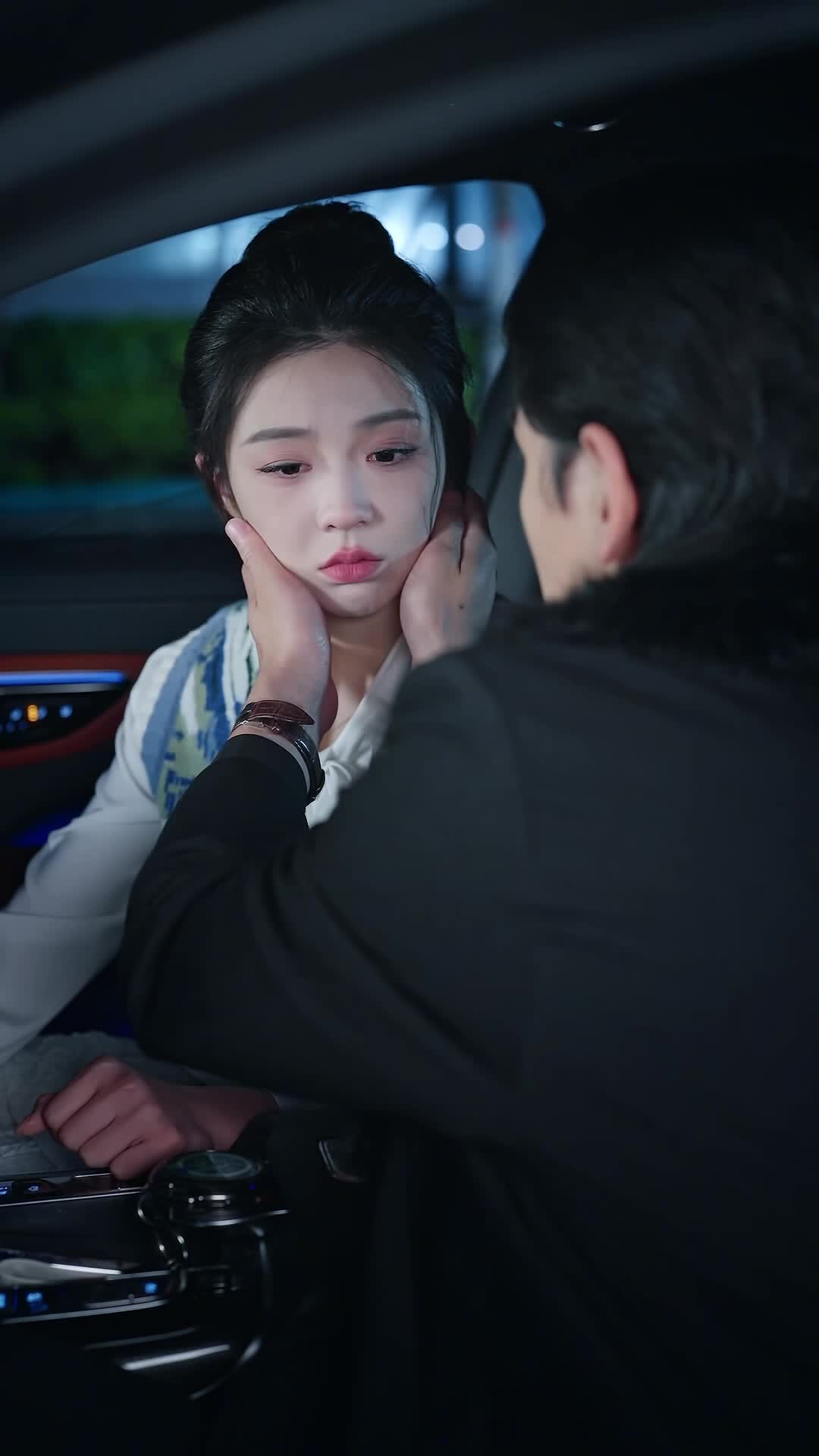 Episode 15 of Intertwined Hearts, Veiled Lies