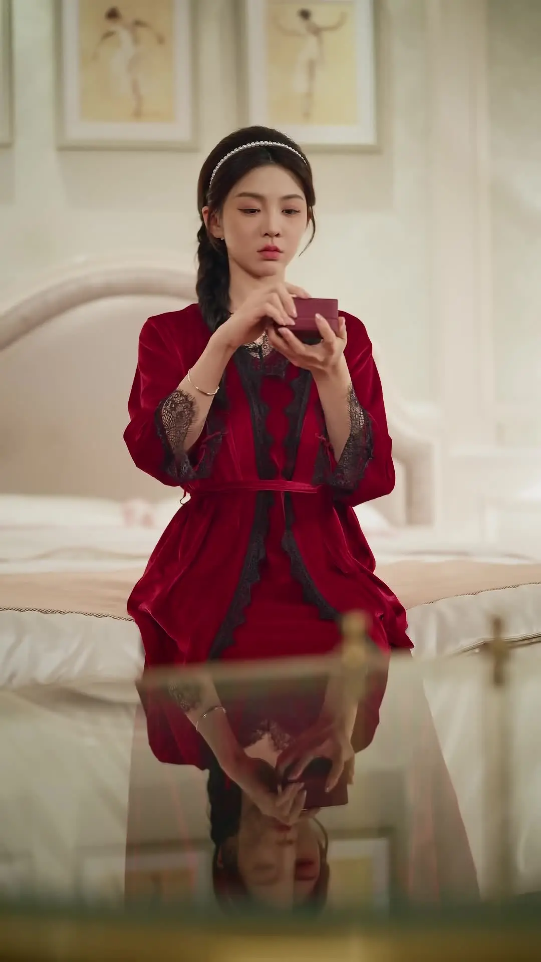 Episode 7 of Intertwined Hearts, Veiled Lies