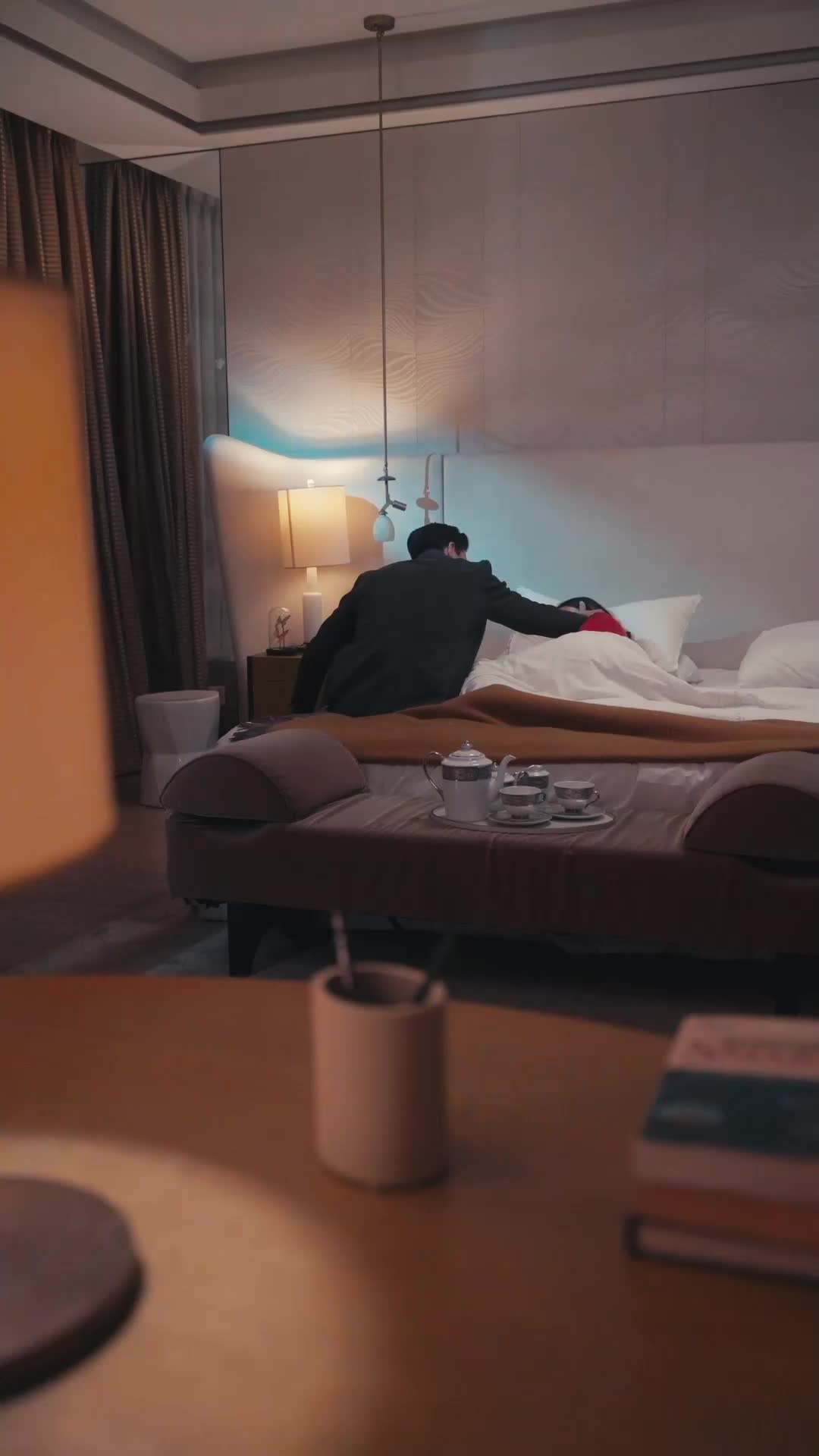 Episode 33 of Lady CEO's Fatal Contract