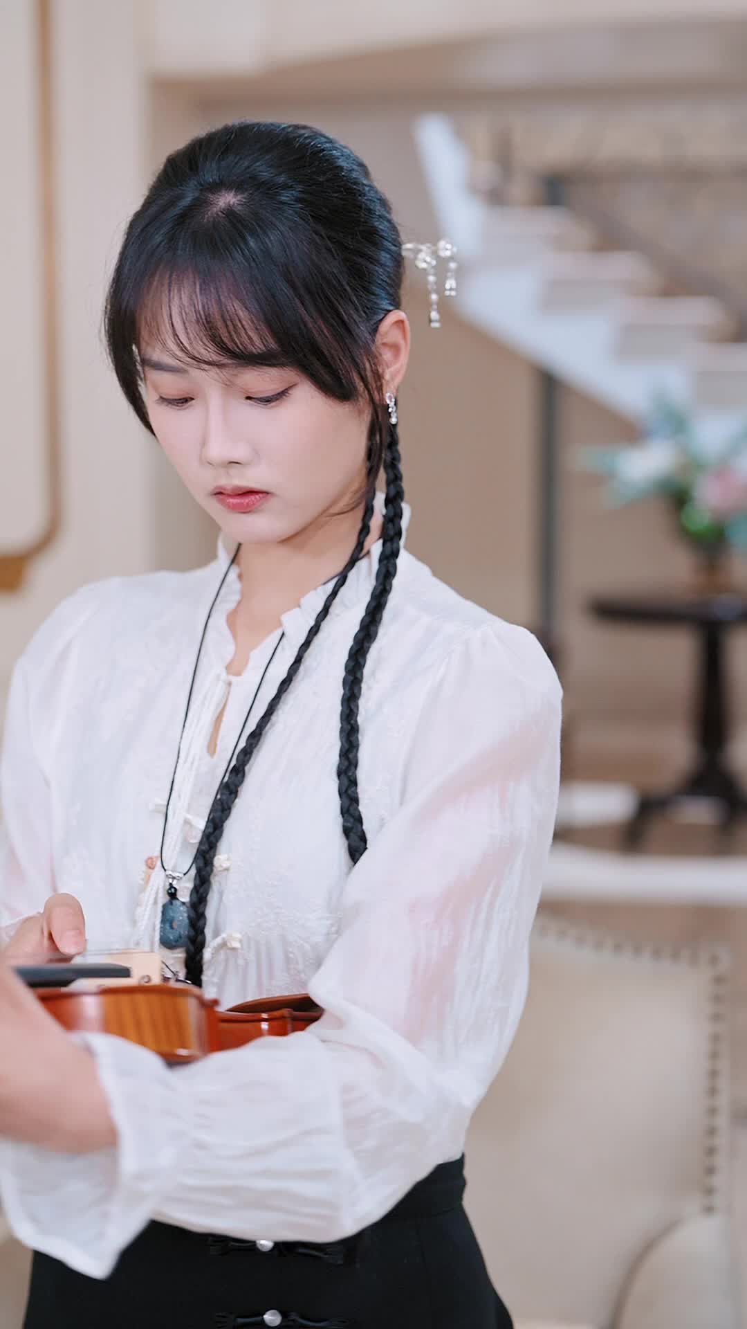 Episode 23 of Lady-in-Waiting vs. Lady Fake