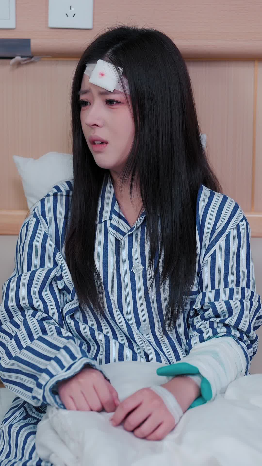Episode 27 of Lady-in-Waiting vs. Lady Fake