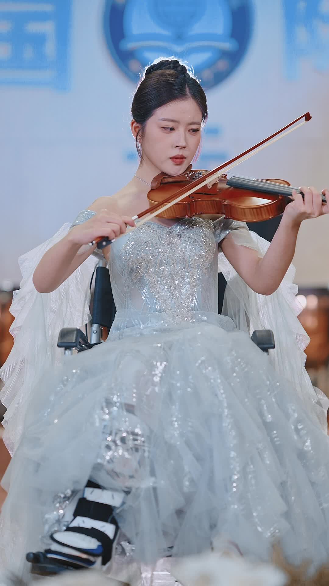 Episode 32 of Lady-in-Waiting vs. Lady Fake