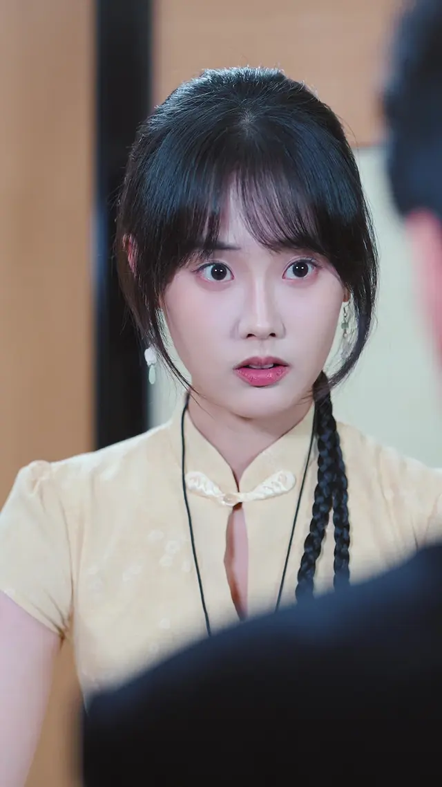 Episode 36 of Lady-in-Waiting vs. Lady Fake