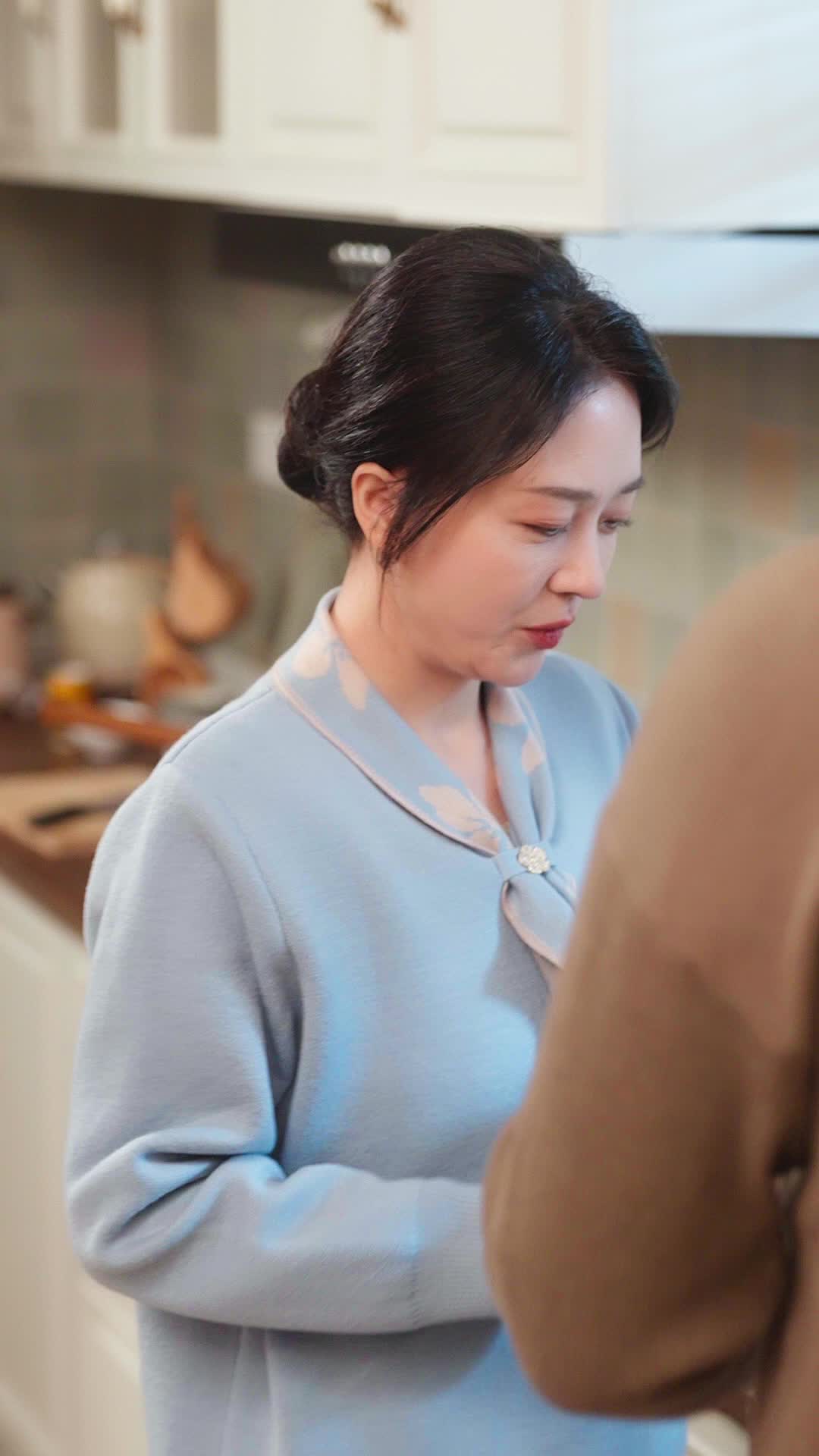 Episode 23 of Late Love With A Tycoon