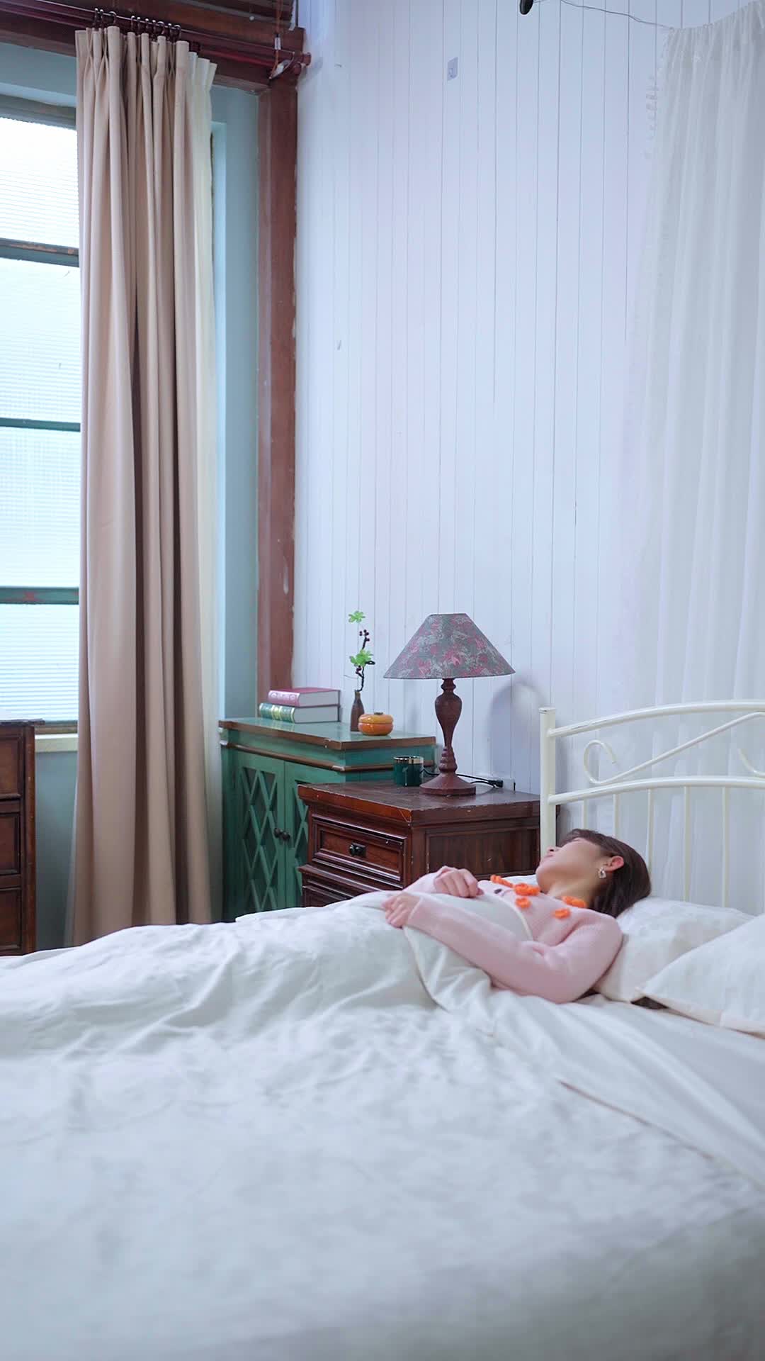 Episode 35 of Late Love With A Tycoon