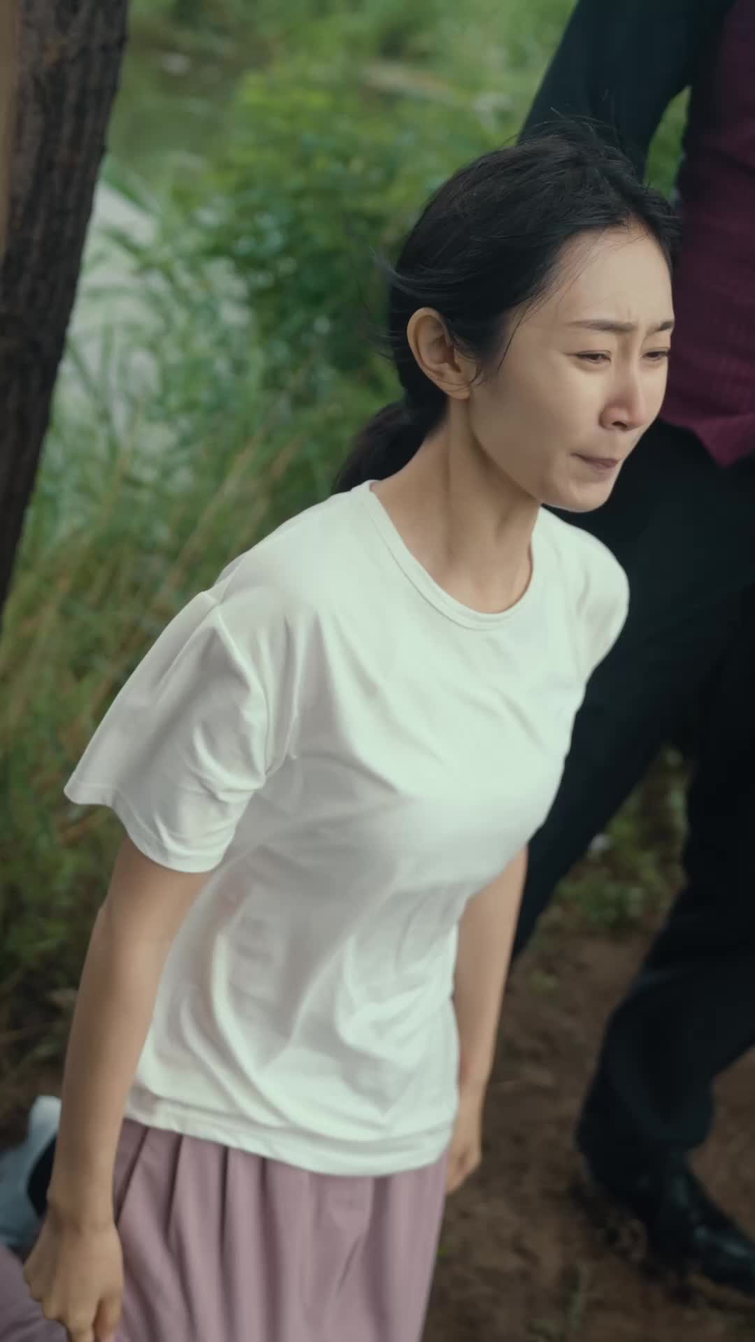 Episode 12 of Leaves Return to Their Roots
