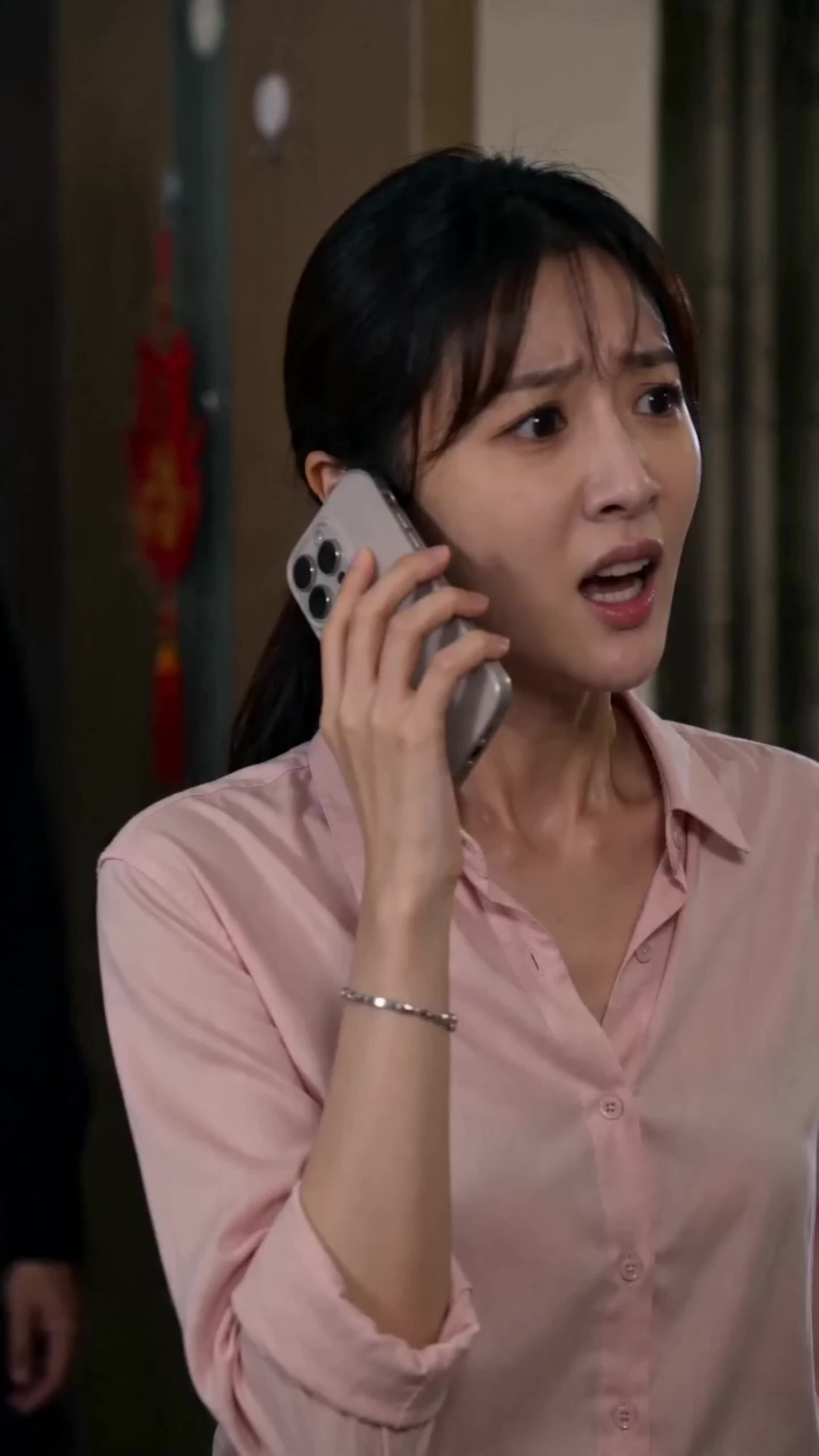 Episode 10 of Left at the Airport, Worth a Billion
