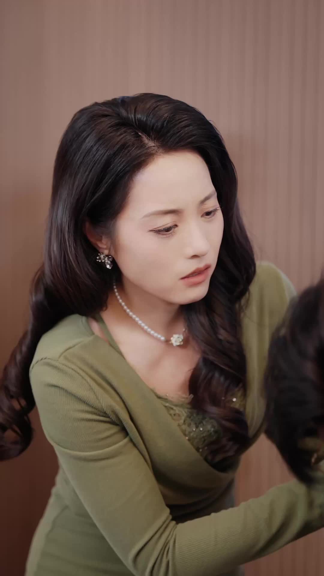 Episode 33 of Love Betrayed