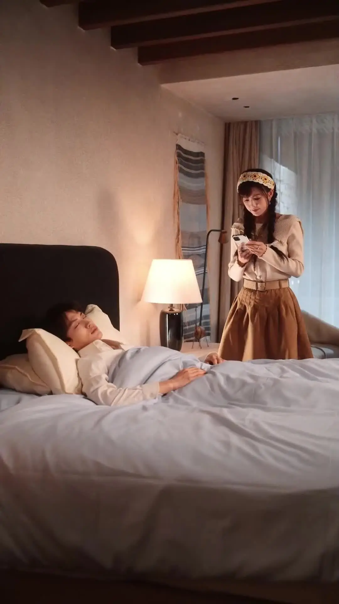 Episode 55 of Love Breaks the Ice