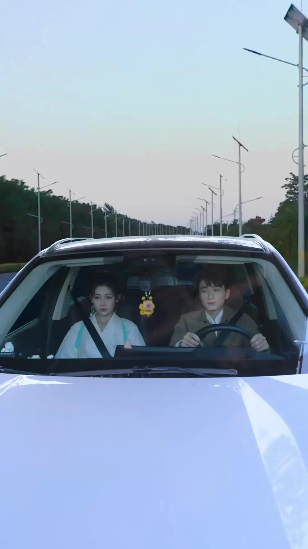 Episode 51 of Love Crossed a Millennium
