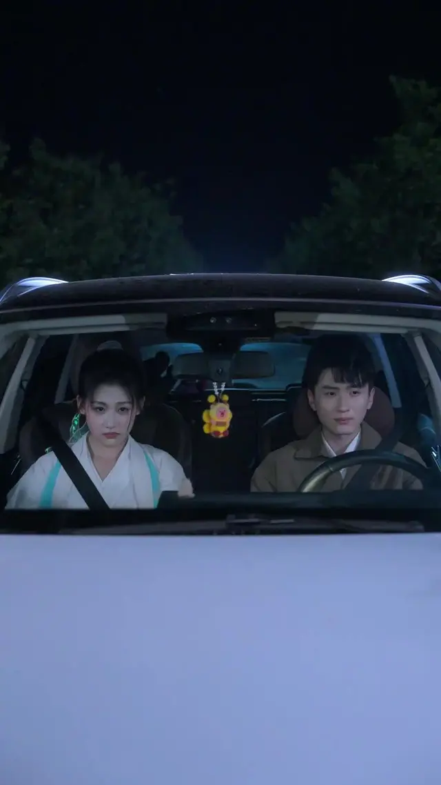 Episode 52 of Love Crossed a Millennium
