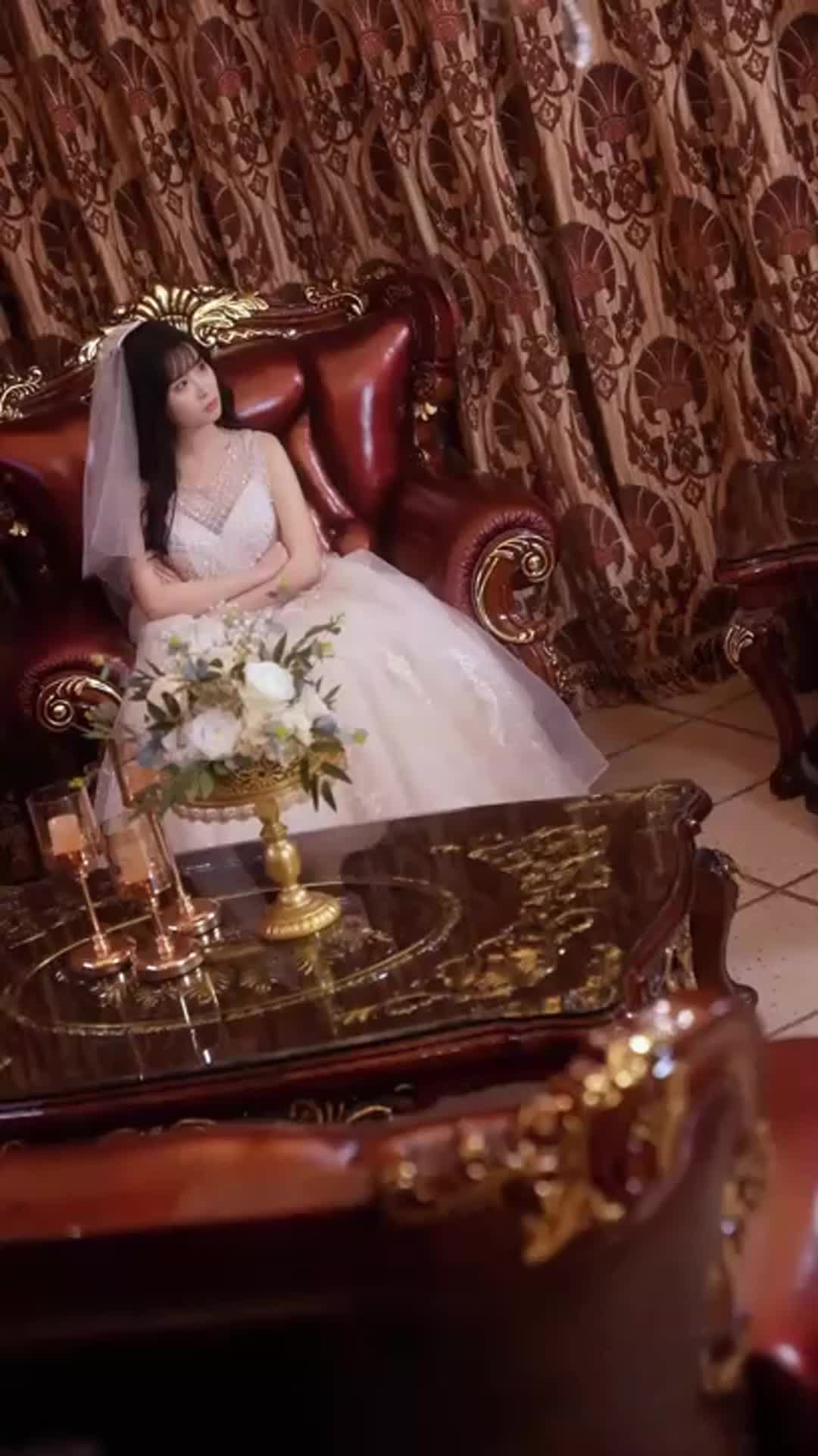 Episode 1 of Love in Her Shadow