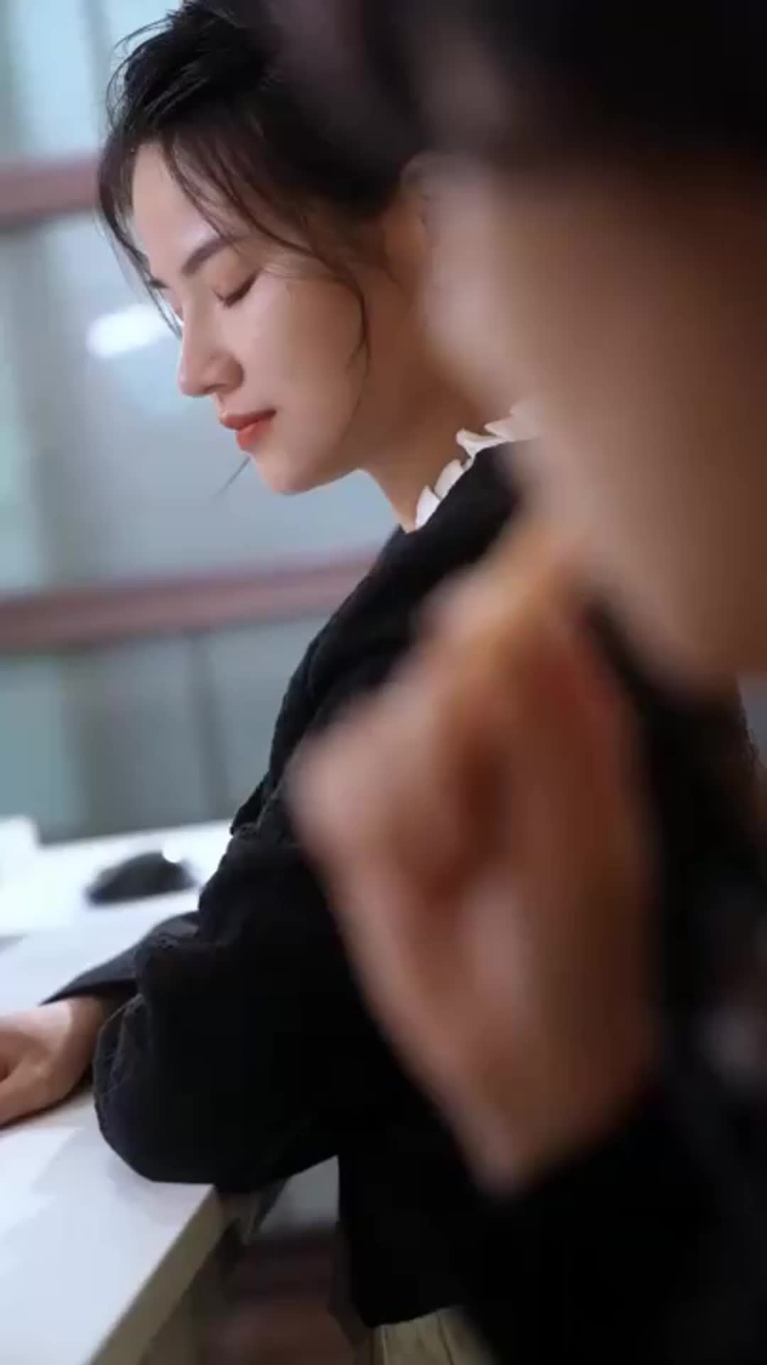 Episode 16 of Love in Her Shadow