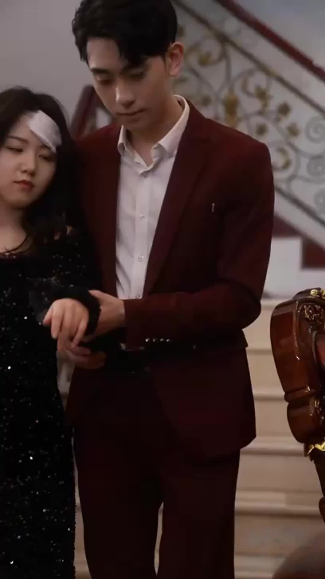 Episode 9 of Love in Her Shadow